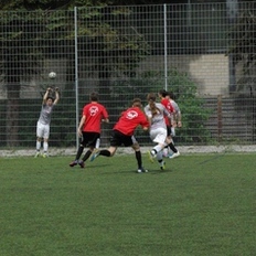 Schüler beim Fußball