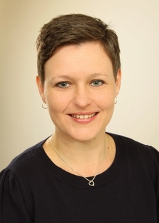 Melanie Piskol, Sekretärin