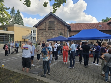 Viele Ehemaligen trafen sich am LBZH BS